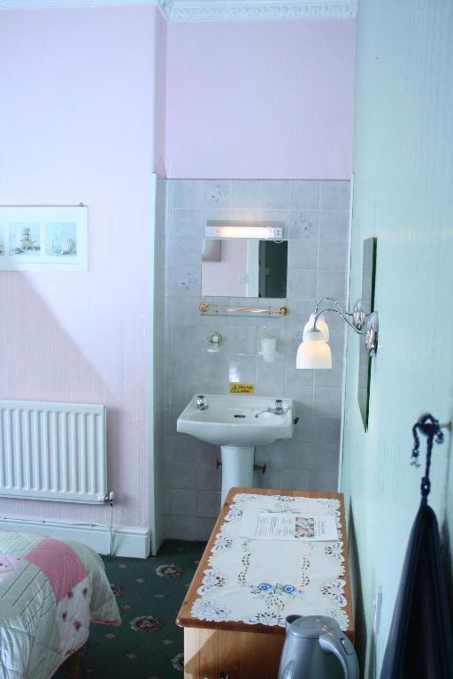 Devon View Guesthouse סוואנסי חדר תמונה