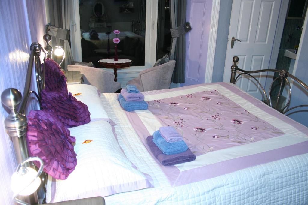 Devon View Guesthouse סוואנסי חדר תמונה
