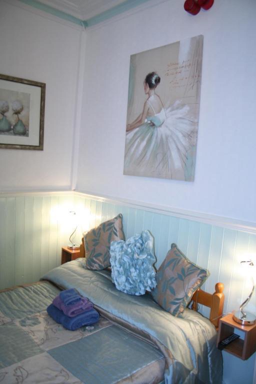 Devon View Guesthouse סוואנסי חדר תמונה
