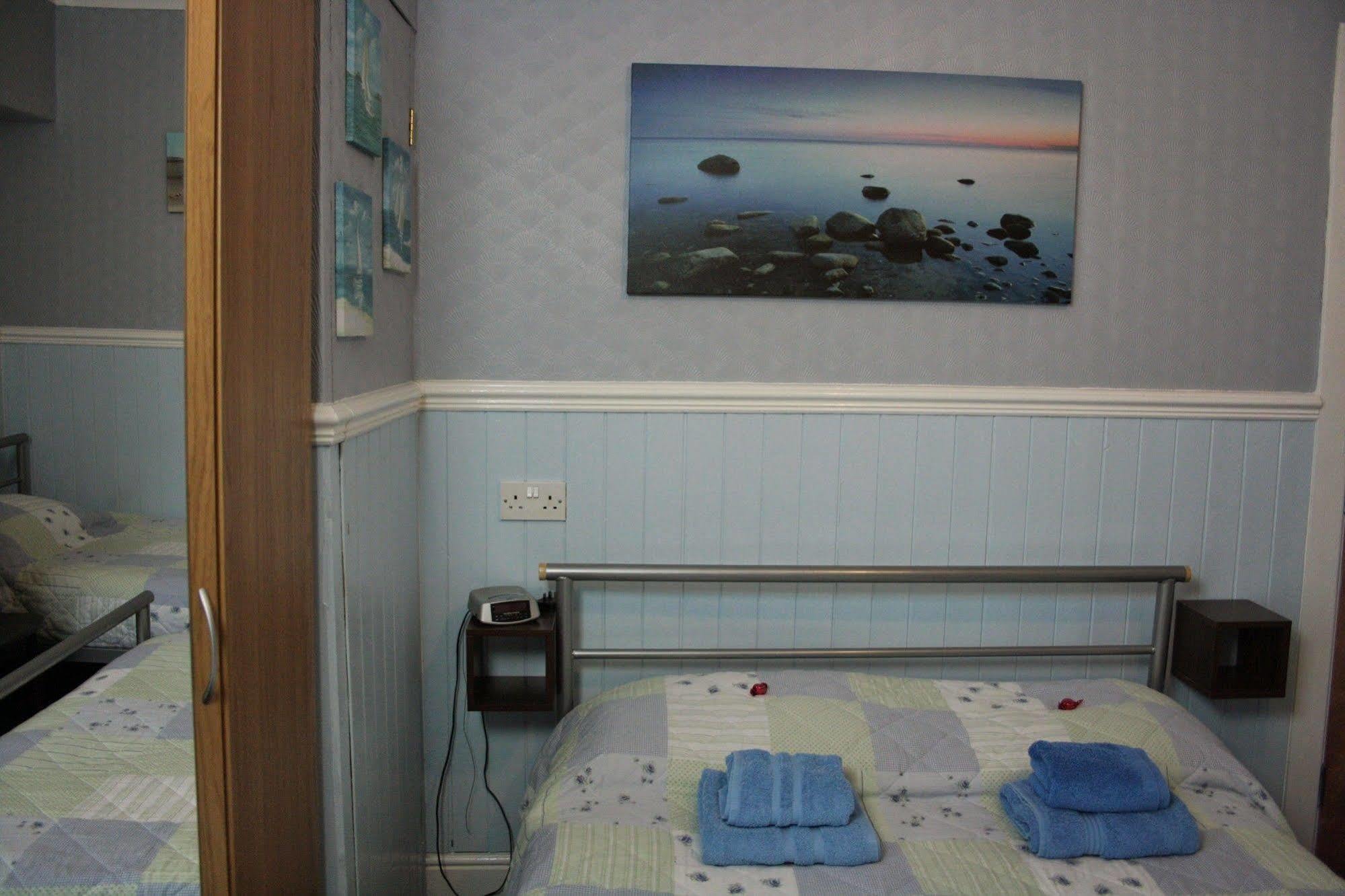 Devon View Guesthouse סוואנסי מראה חיצוני תמונה