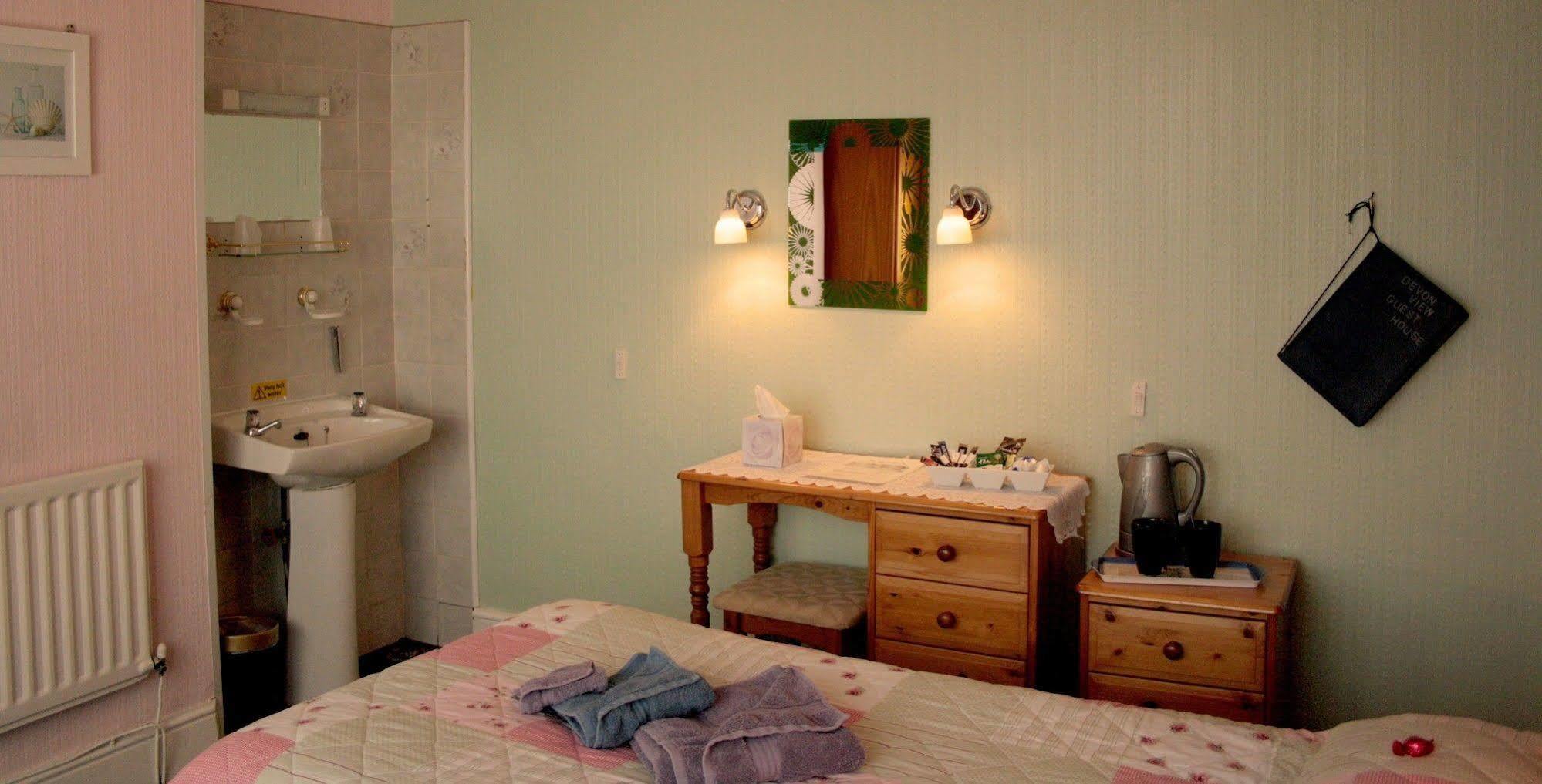 Devon View Guesthouse סוואנסי מראה חיצוני תמונה
